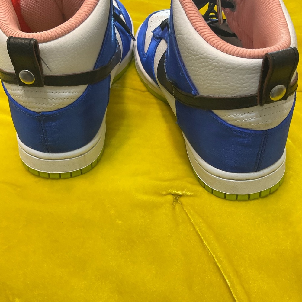 Nike Dunk High - image 3